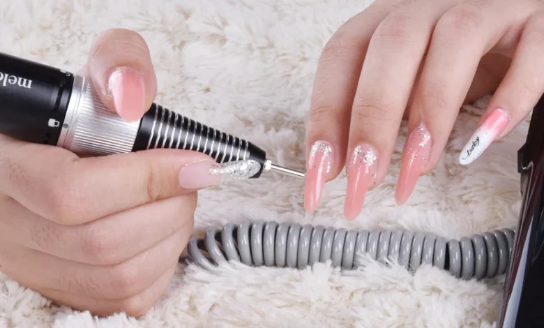 how to remove acrylic nails